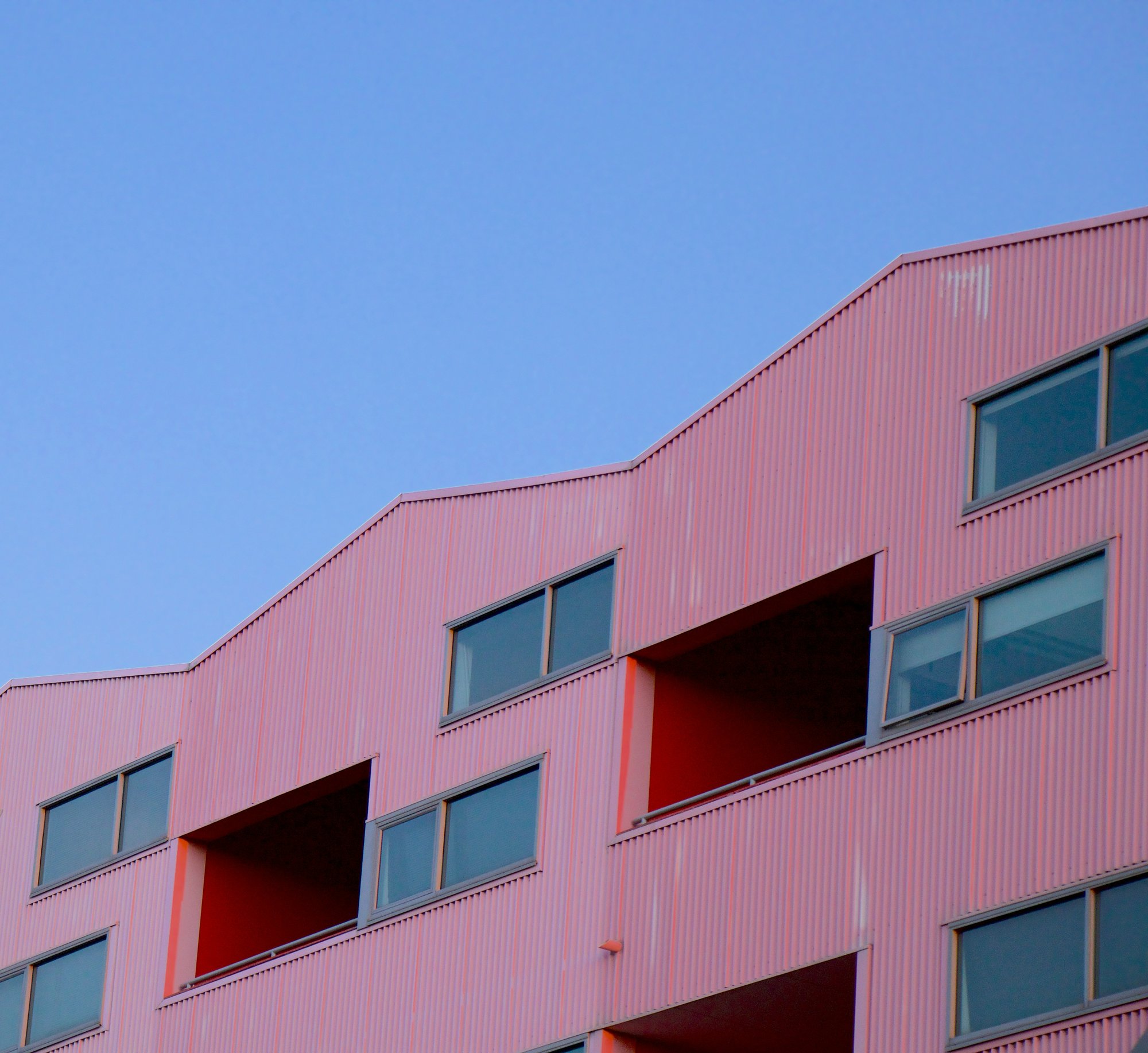 mitchell-luo-pYd__aRHV2k-unsplash